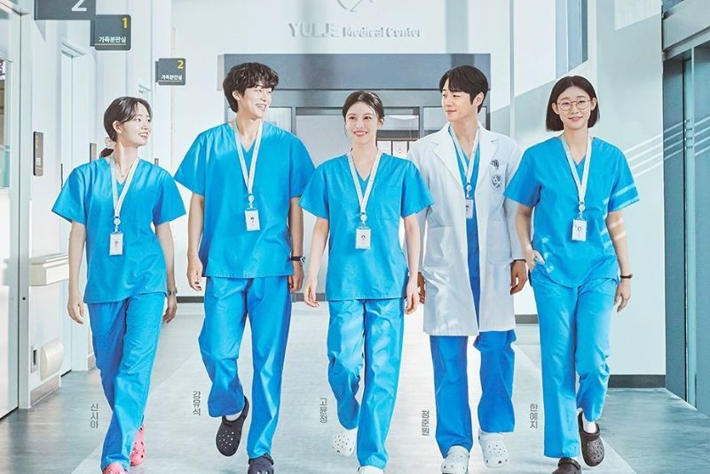 Dramanya Sukses Cast Resident Playbook Berencana Liburan ke Bali