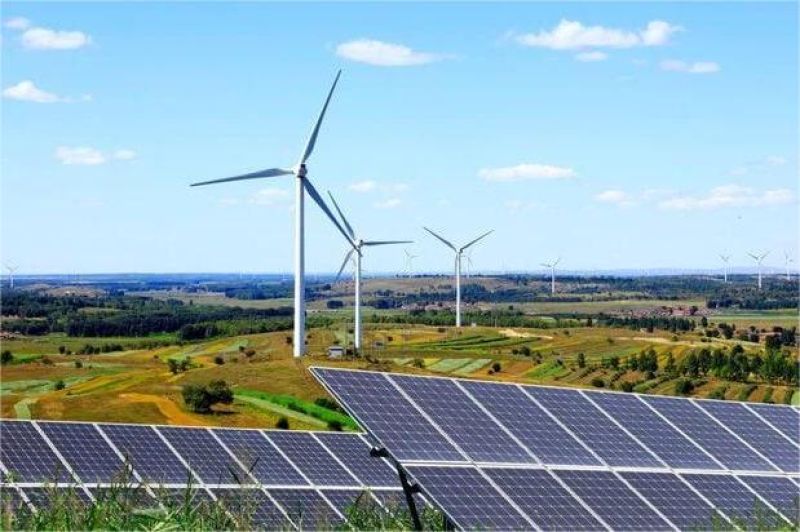 ilustrasi produksi energi hidrogen hijau dengan panel surya dan turbin angin di Kanada