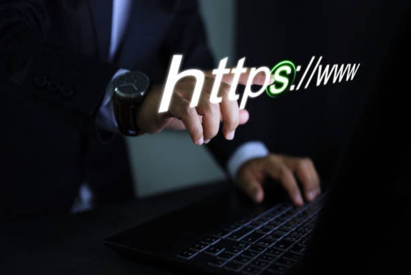 Era Baru Internet Lokal: Indonesia Siapkan Domain Khusus Daerah, dari .bali hingga .jakarta!