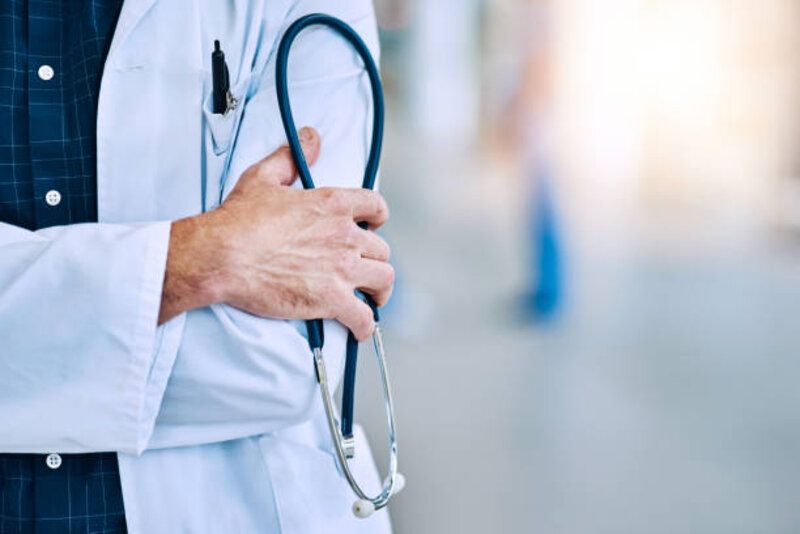 Revolusi Pendidikan Dokter Spesialis: Akhir dari Biaya Mahal dan Sistem yang Ketinggalan Zaman?