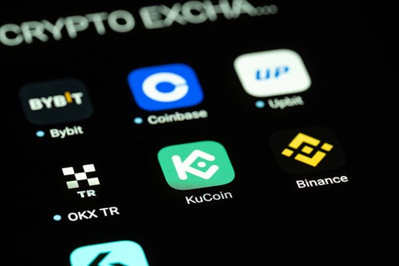 Dibalik Rencana Besar Coinbase Masuk S&P 500, Terkuak Serangan Siber Miliaran dan Skandal Data Pelanggan