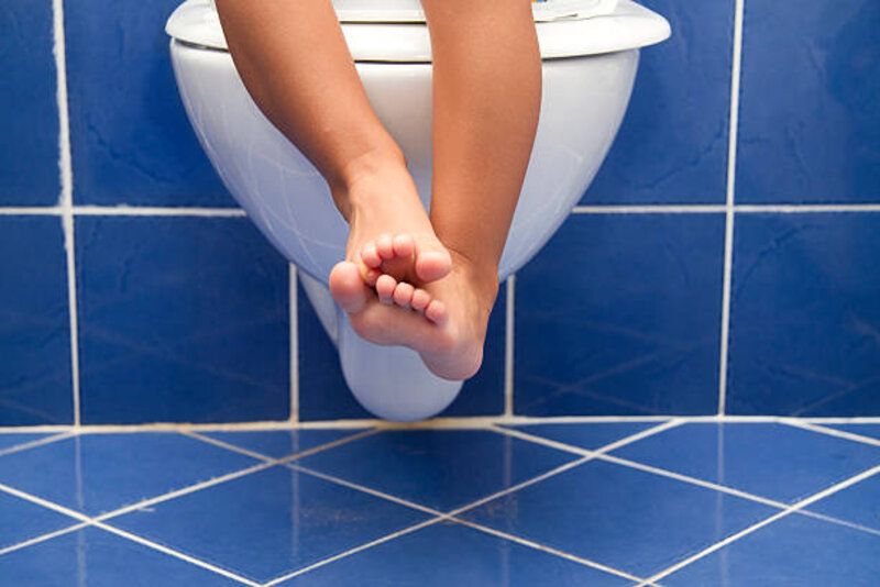 Jarang BAB? 6 Makanan Alami Ini Bisa Lancarkan Pencernaan Tanpa Obat!