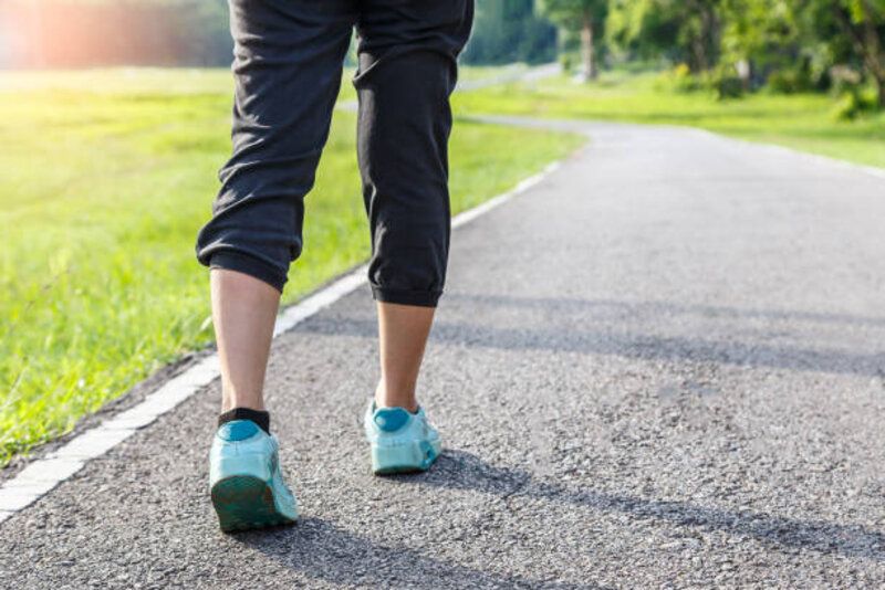 Rahasia Perut Rata Tanpa Gym: Cukup Jalan Kaki Selama Ini Tiap Hari!