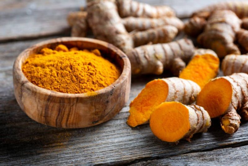 Rahasia Kunyit yang Jarang Diketahui: Saingi Metformin untuk Turunkan Gula Darah dan Kolesterol?