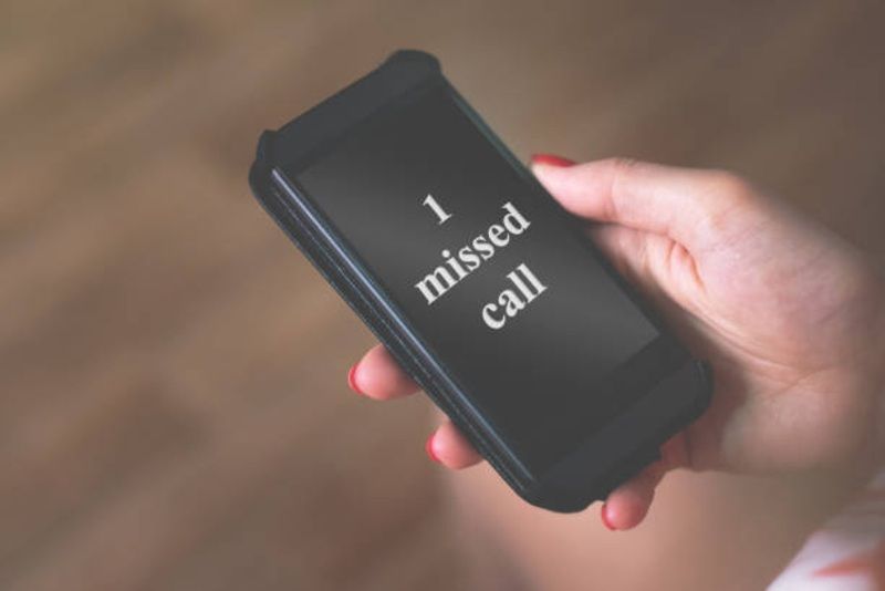 Waspada! Telepon dan Chat dari Nomor Tak Dikenal Bisa Jadi Perangkap Penipu, Ini Cara Menghindarinya