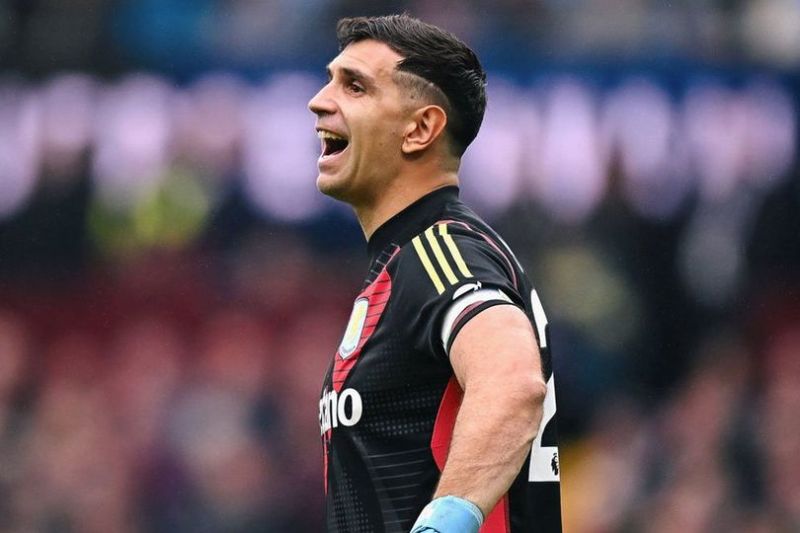 Kiper Aston Villa, Emiliano Martinez (c) Aston Villa Official