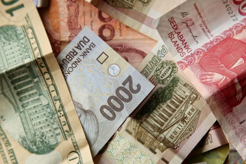grafik naiknya investasi asing di pasar saham Indonesia