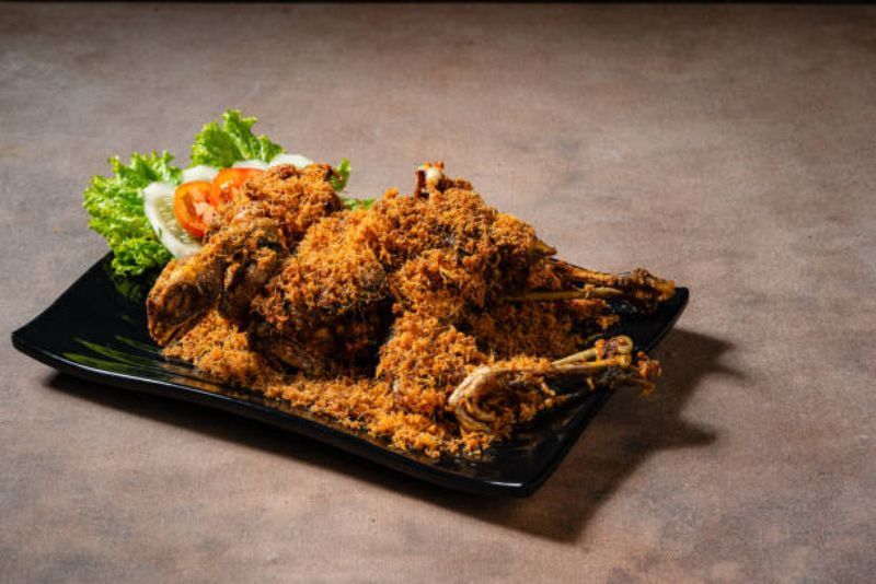 Ayam Goreng Serundeng