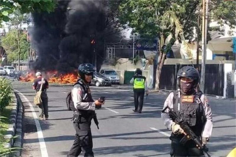 serangan terorisme di Indonesia dan upaya penanggulangan yang masih minim efektivitasnya