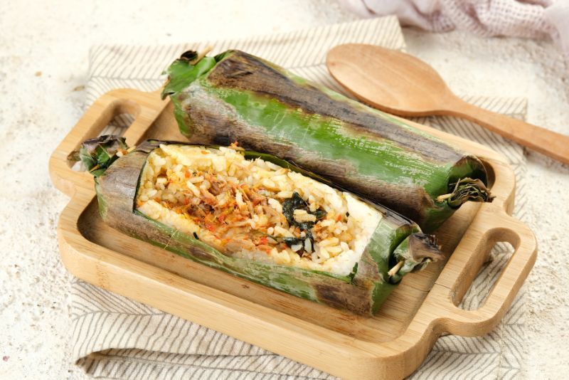 Nasi Bakar Ayam Suwir
