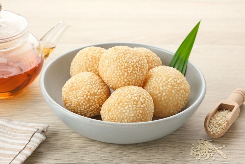 Bagaimana membuat onde-onde wijen isi kacang hijau?