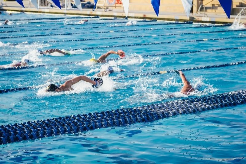 Tips Agar Nafas Tidak Cepat Habis Saat Berenang