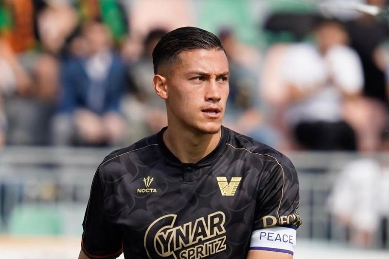 Udinese Kontak Jay Idzes Diam-Diam Sejak Maret, Siap Boyong dari Venezia?