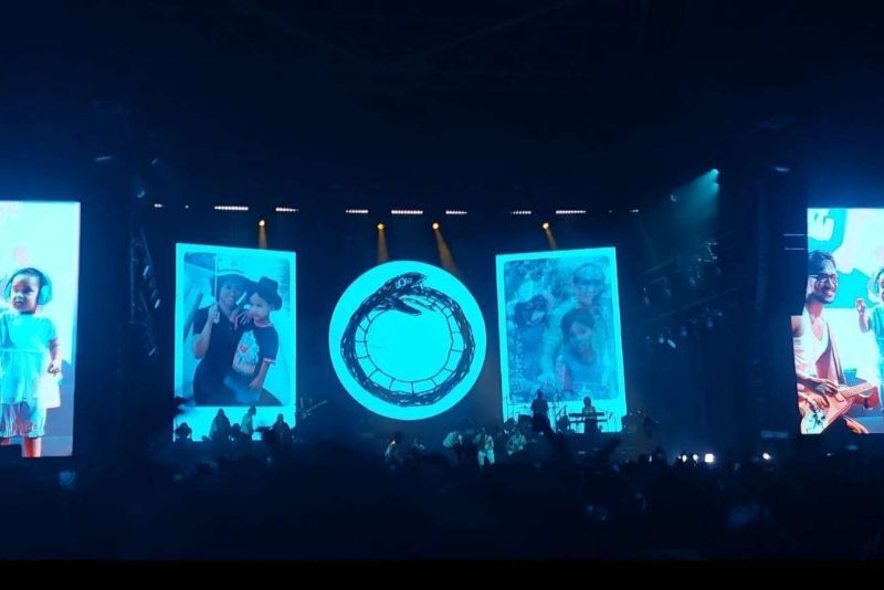 Momen Berkesan di Konser Feast Nina Ikut Tampil di Panggung