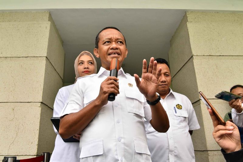 Menteri ESDM Hentikan Operasi Tambang GAG Nikel di Raja Ampat