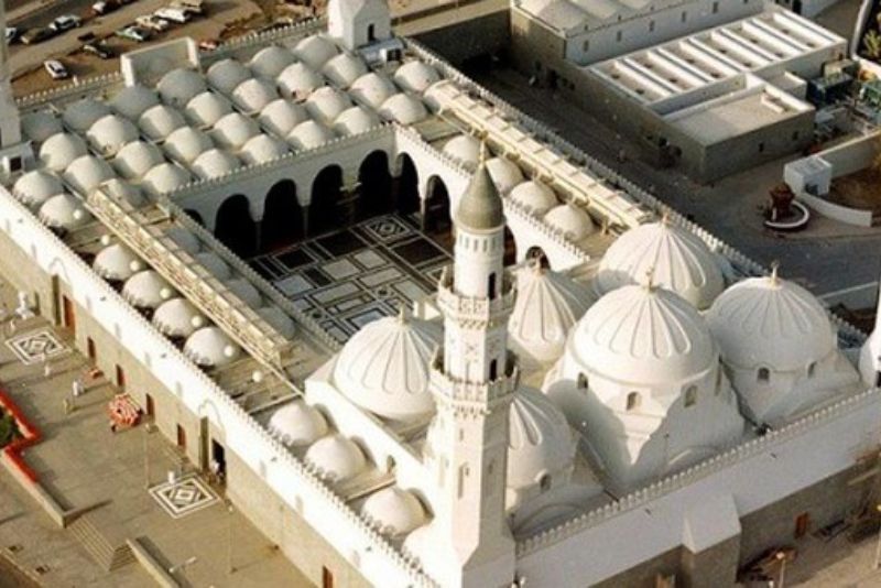 Mengagumi Pesona Masjid Quba, Masjid Pertama yang Dibangun Rasulullah SAW
