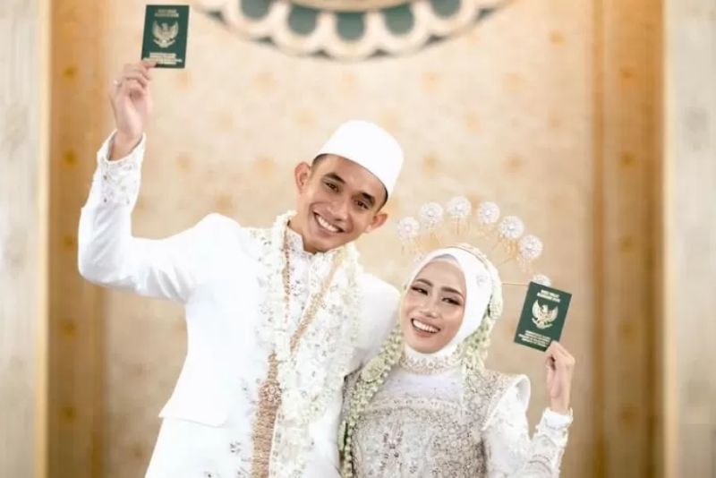 Potret Pernikahan Pemain Timnas Rizky Ridho dan Sendy Aulia