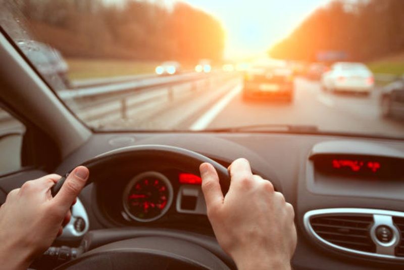 Gaji Driver Ojol Tembus Rp18 Juta per Bulan, Ini Rahasianya!
