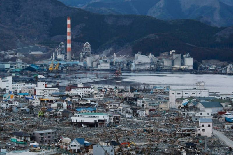 Ketika Tsunami Menghapus Kota: Kisah Nyata Penyintas ‘Kiamat’ Fukushima 2011