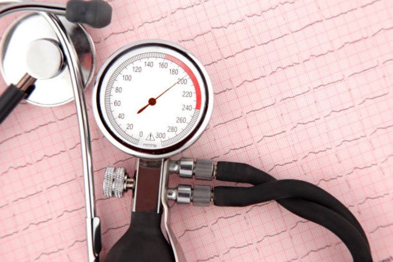 Kolesterol Tinggi di Usia Muda? Waspadai 'Pembunuh Diam-Diam' yang Bisa Picu Serangan Jantung dan Stroke