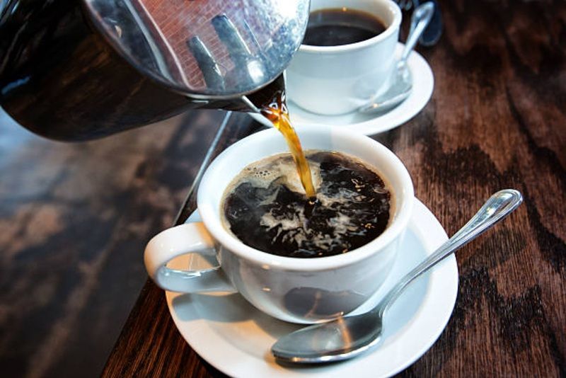 12 Kelompok Orang yang Sebaiknya Hindari Kopi: Apa Bahayanya bagi Kesehatan?