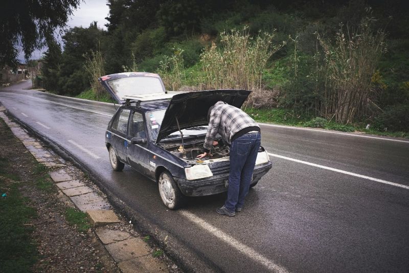 Mobil Rusak