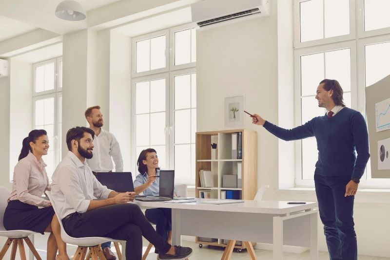 Apa Itu KOL Management?