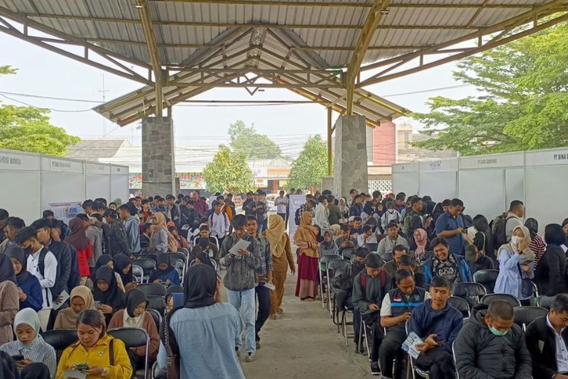 Warga Ciamis Tempuh 100 Km ke Job Fair Bandung demi Dapat Pekerjaan
