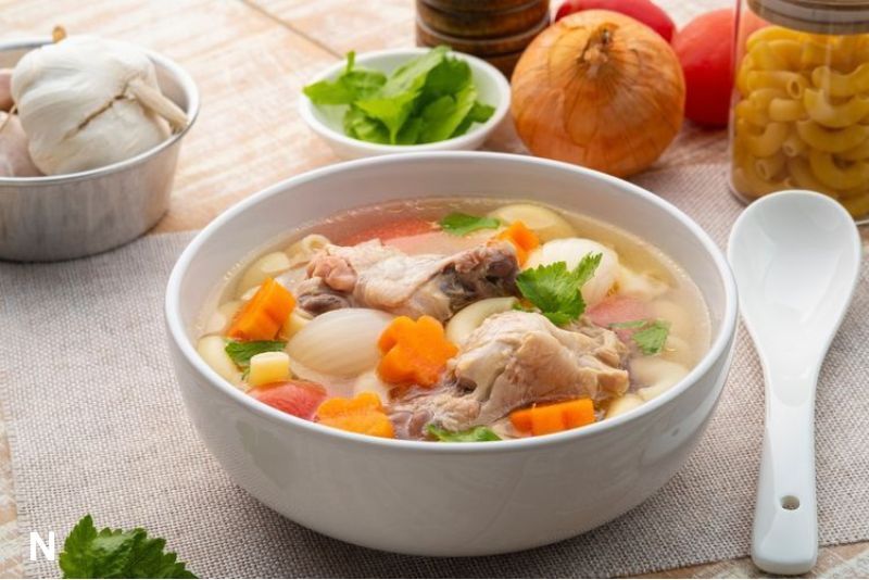 Sup Hangat: Solusi Alami Meringankan Gejala Flu yang Patut Dicoba