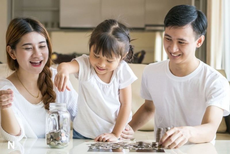 Peran Ibu dalam Mengajarkan Anak Tentang Manajemen Keuangan