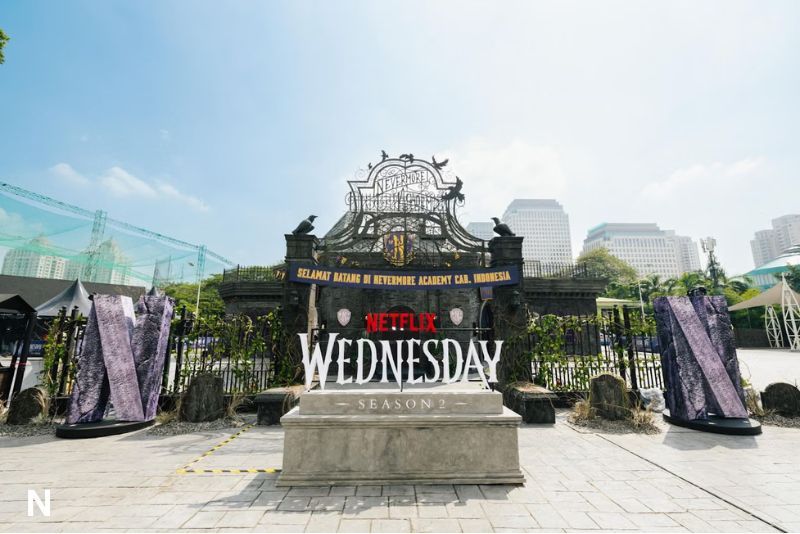 Sensasi Dunia Wednesday Addams Hadir di Jakarta lewat Nevermore Academy