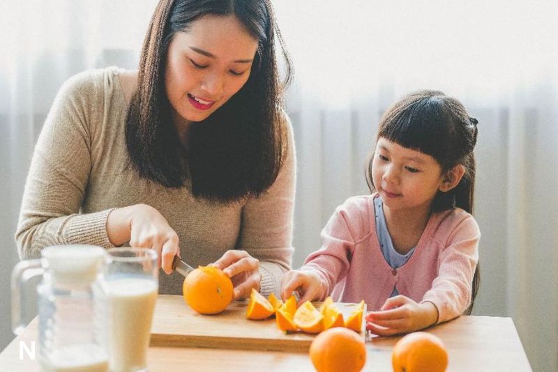 Perilaku Makan Orang Tua Berpengaruh pada Kebiasaan Makan Anak 🍽️👨‍👩‍👧‍👦