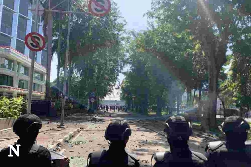 Petugas Lakukan Penyekatan Arah Mako Brimob Kwitang, Arus Lalu Lintas Dialihkan ke Cikini
