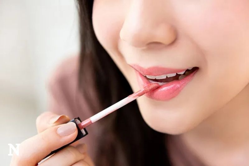 Rahasia Lipstik Tahan Lama: Dari Persiapan Bibir hingga Teknik Aplikasi Profesional