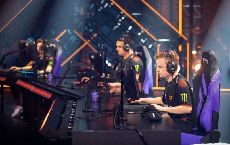 VALORANT: Dominasi Dunia eSports Baru dalam Adu Taktik dan Refleks Kilat
