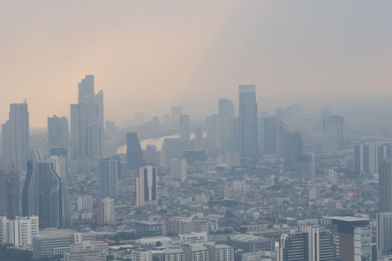 dari_mana_asal_muasal_mikroplastik_di_air_hujan_jakarta
