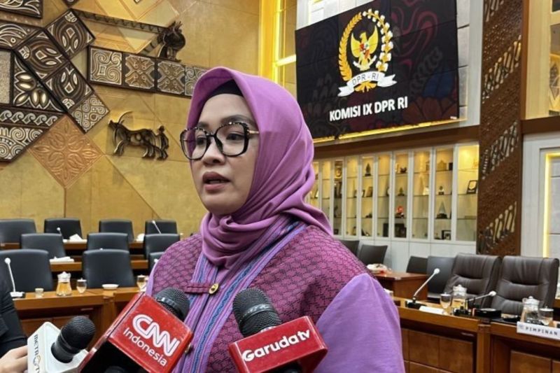 setahun_berkuasa_pemerintah_genjot_ruu_ketenagakerjaan_ujian_keseimbangan_antara_investasi_dan_nasib_buruh