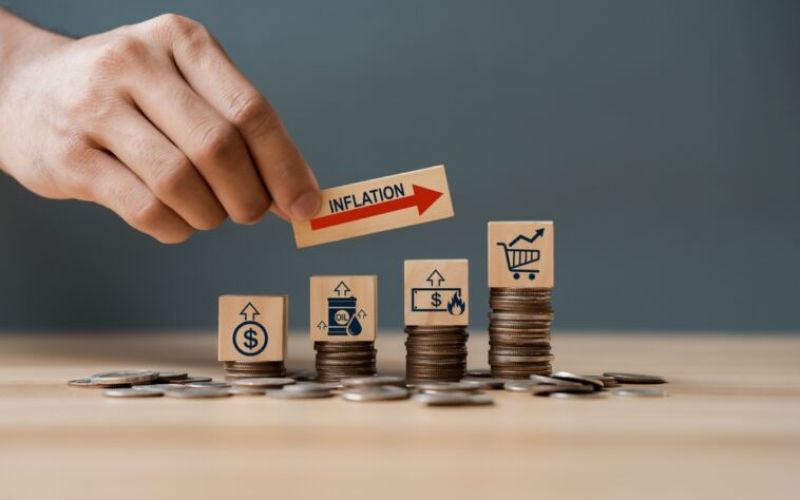 Mengurai Inflasi: Ancaman Tersembunyi yang Menggerus Daya Beli Masyarakat