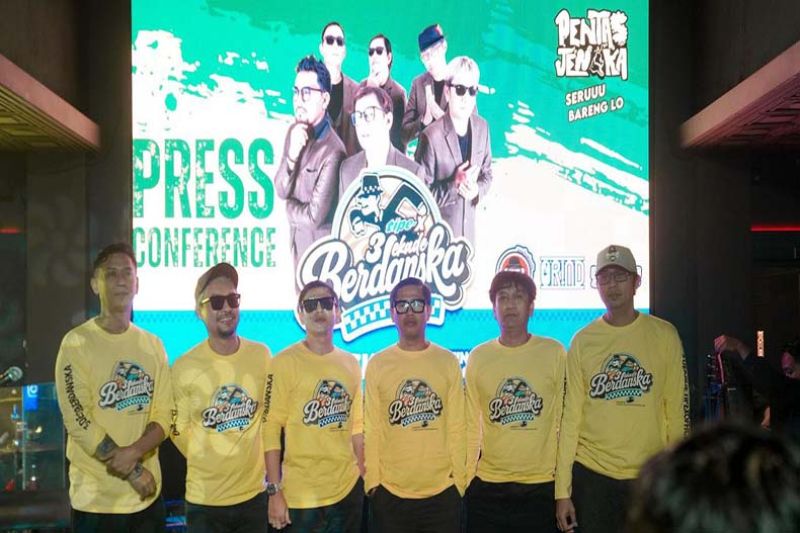 Band Tipe-X, Konser Tiga Dekade Berdanska