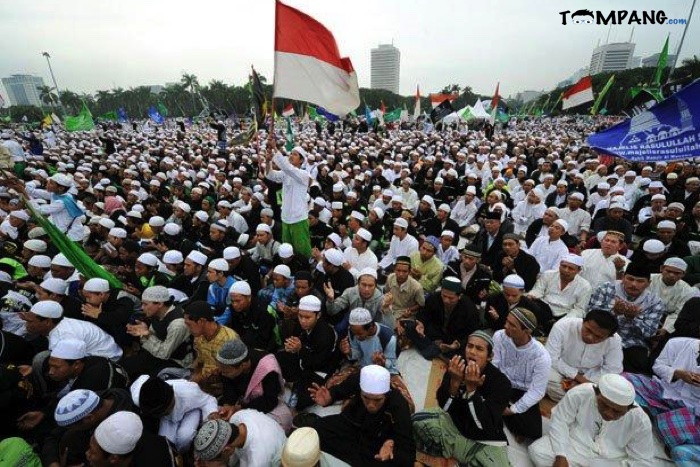 Jika Umat Islam Dikatakan Rasis, 101 Pilkada Serentak 2017, Tidak Ada Isu Agama, Cuma di Jakarta, Ahok Sendiri yang Memicu