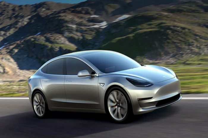 Tesla Model 3 Akan Terjual Minggu Ini