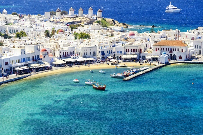 Mengenal Indahnya Pulau Mykonos di Yunani, Tempat Syuting Video Klip Terbaru Syahrini