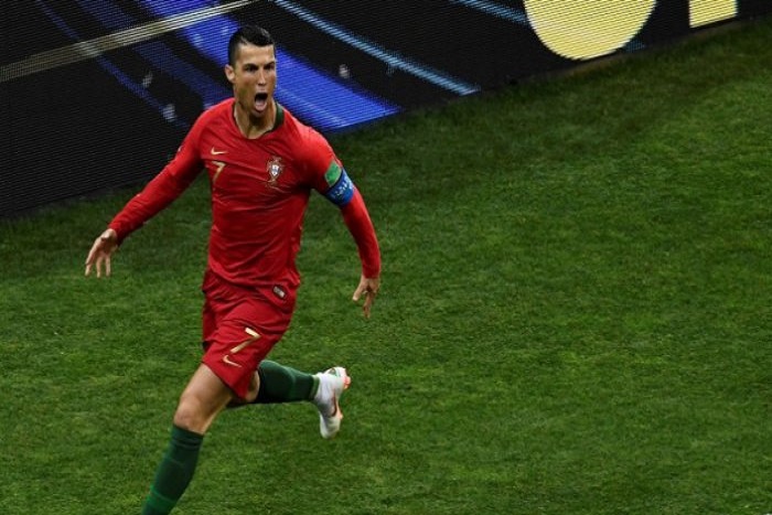 Cristiano Ronaldo Cetak Hattrick  Pertama di Piala Dunia