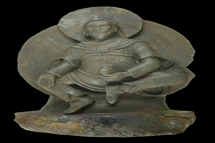 Arca Buddha Kuno Terbuat dari Meteor Ditemukan