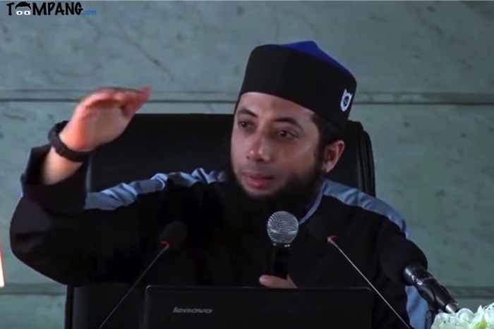 Reaksi Ustadz Khalid Basalamah Atas Penghinaan Sunnah Nabi Oleh Said Aqil Siradj