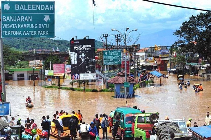 Banjir Rendam Ribuan Rumah di Tiga Kecamatan Kabupaten Bandung