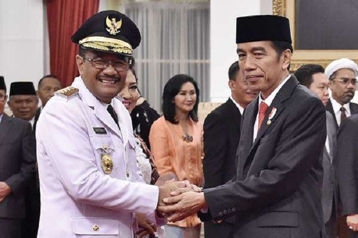 Jokowi Lantik Djarot jadi Gubernur Gantikan Ahok