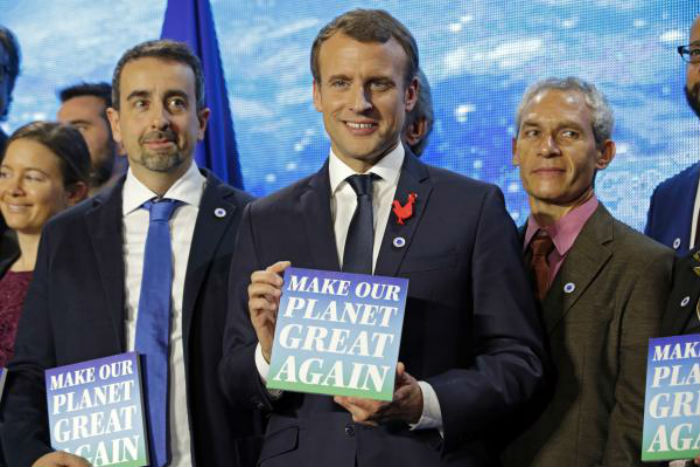 Macron Memberikan Hibah untuk Proyek yang Terinspirasi oleh Penarikan A.S. dari Pakta Iklim