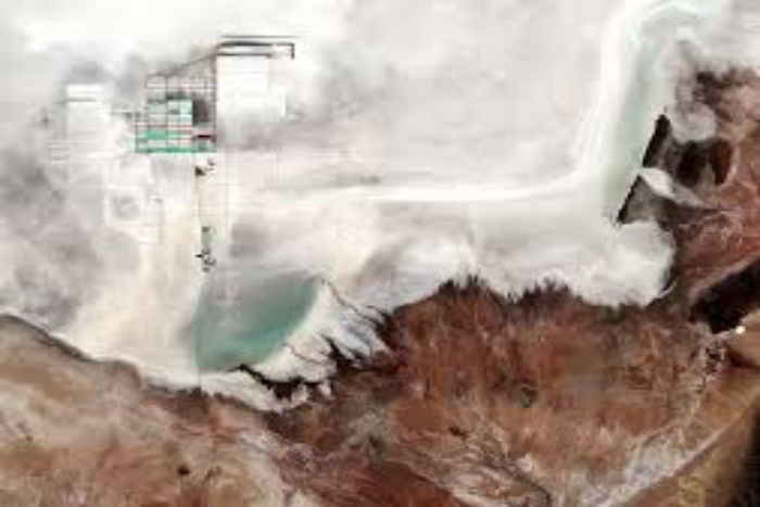 Tempat Satelit Dataran Garam Bolivia dari Luar Angkasa