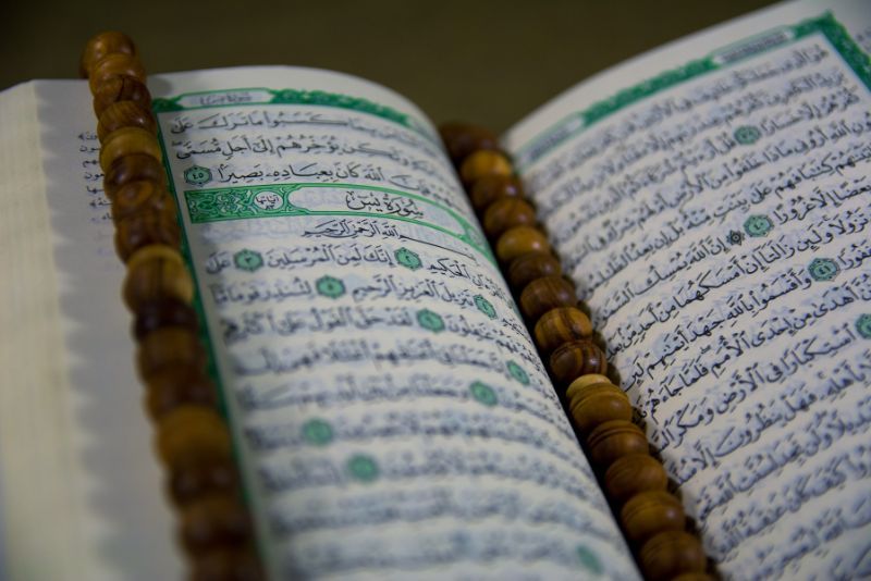 Sejarah Turunnya Al Quran dan Pentingnya Bagi Islam